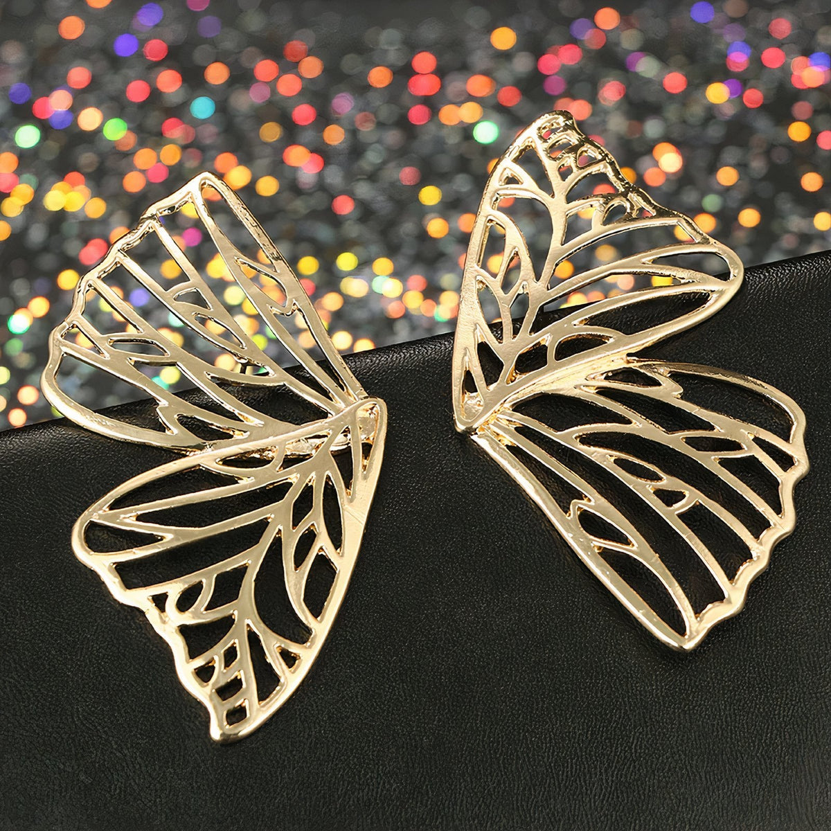 Schmetterlingsflügel-Ohrringe in Silber